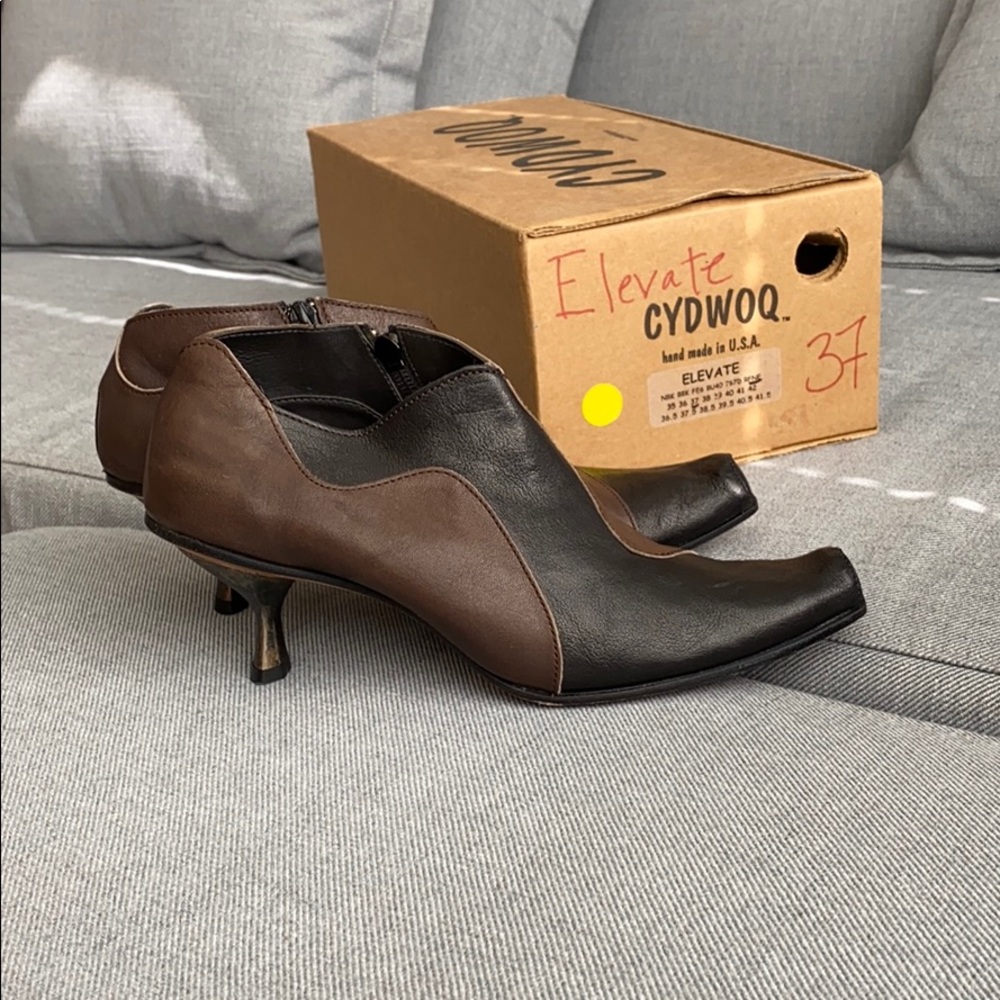 Cydwoq leather Heels, New, 37, Black and Brown